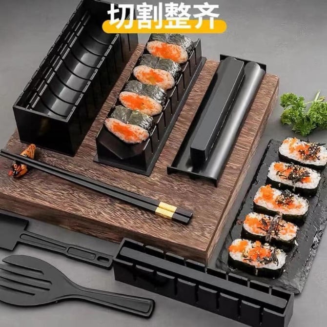 SR081 寿司模具10件套 SUSHI MOLDS